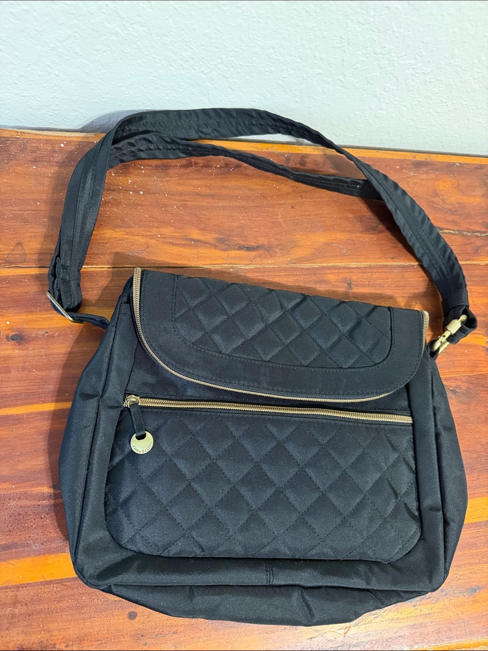 NEW Travelon anti theft purse and wallet • bag • security • carry on • vacation